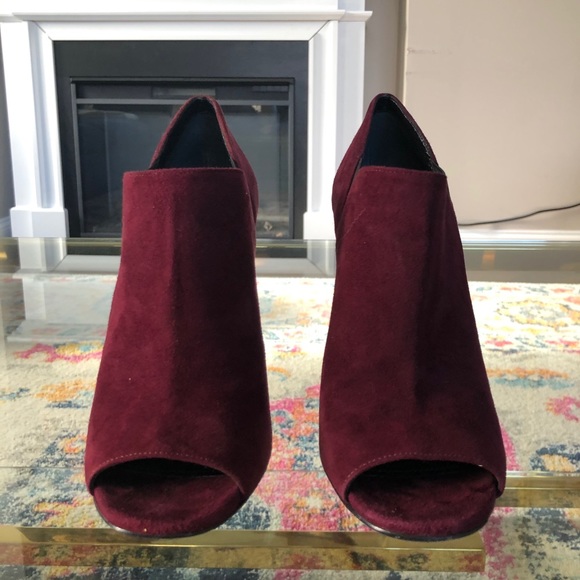 Prada bootie heels- burgundy - Picture 2 of 4